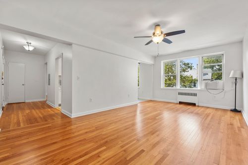 2e-2520 John F Kennedy Blvd, JC, Journal Square, NJ, 07304 | Card Image