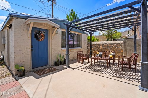 b-2718 Silver Ave, El Paso, TX, 79930-3016 | Card Image