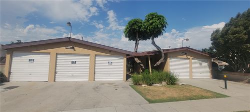 9525 Bowman Ave, South Gate, CA, 90280 | Card Image