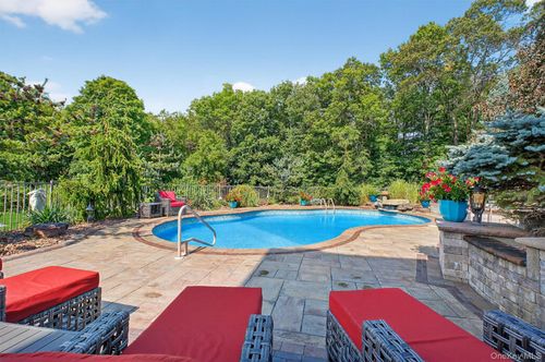 144 Shamrock Hills Dr, Wappingers Falls, NY, 12590-4541 | Card Image