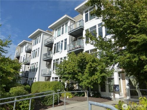 unit-c230-190 Harbor Sq Loop Ne, Bainbridge Island, WA, 98110-2488 | Card Image