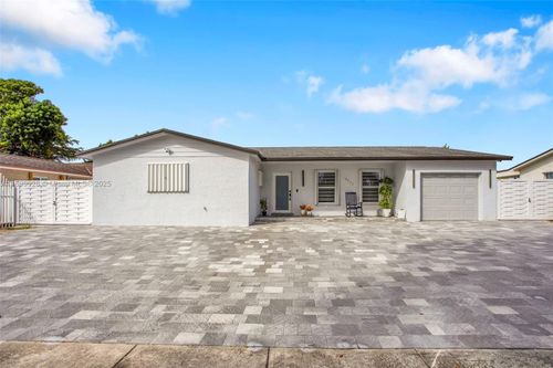 16922 Sw 107th Pl, Miami, FL, 33157-4174 | Card Image