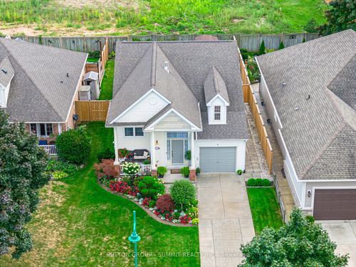 3396 Dustan Street, Lincoln, ON, L0R2E0 | Card Image