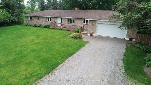 2215 Old 2nd Line Rd, Dunrobin, ON, K0A1T0 | Card Image