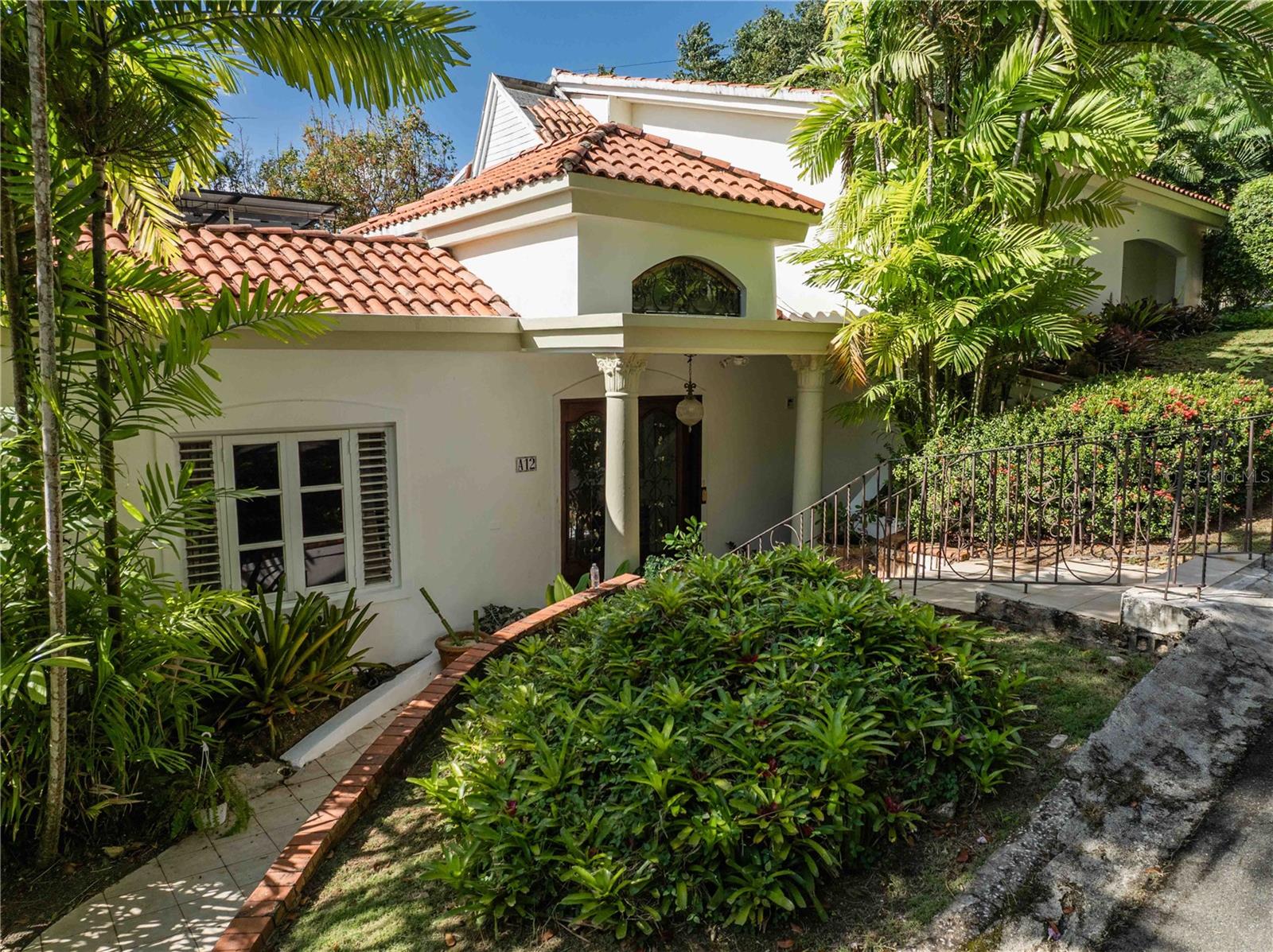 Residential en venta en GUAYNABO, A-12 VISTA LINDA, 6011 m²