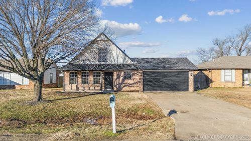 10020 N 44th East Ave, Sperry, OK, 74073-4543 | Card Image