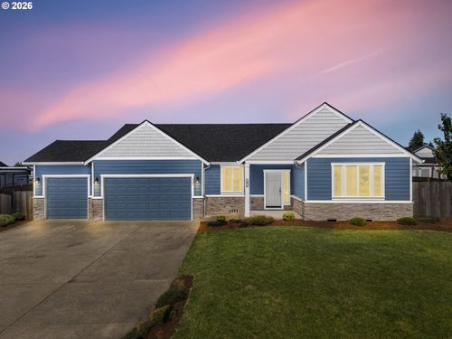 405 Ne Berry St, Sublimity, OR, 97385-9566 | Card Image