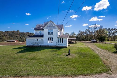 5788 Buchanan Rd, Waterford, OH, 45786-6068 | Card Image