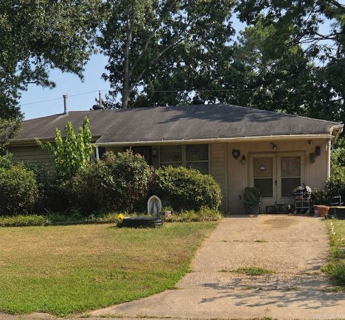 7007 Knollwood Rd, Little Rock, AR, 72209-7405 | Card Image