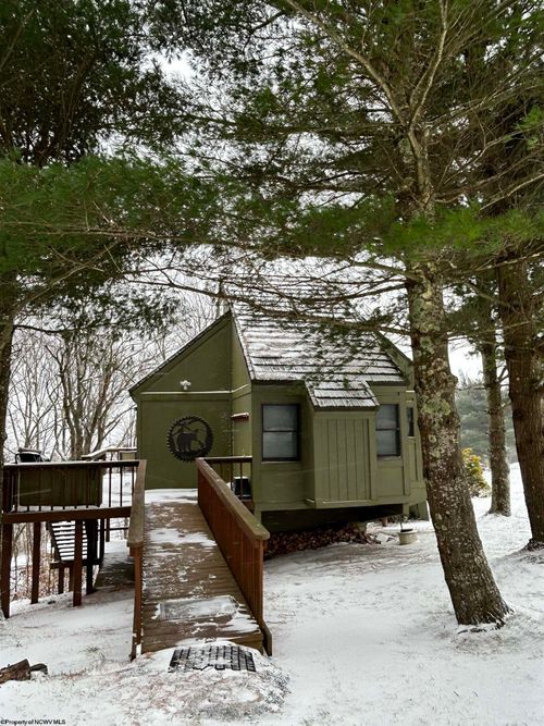 unit-24-123 Wildflower Way, Davis, WV, 26260-8379 | Card Image