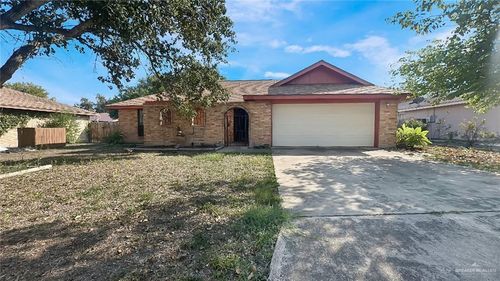 3021 Hummingbird Ave, McAllen, TX, 78504-5008 | Card Image
