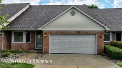 1043 Chipman Ln, Owosso, MI, 48867-4965 | Card Image