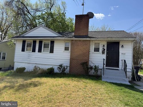 1409 Asbury Ct, HYATTSVILLE, MD, 20782-1501 | Card Image
