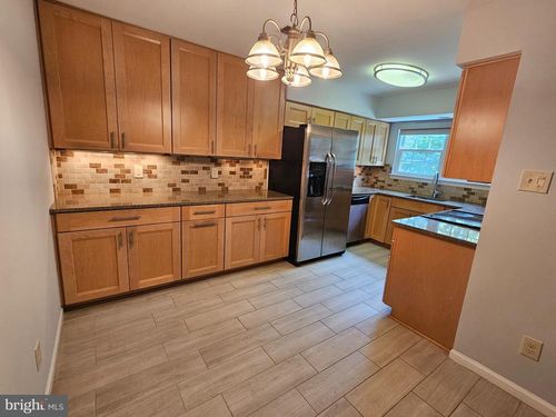 101-12109 Greenway Ct, FAIRFAX, VA, 22033-2567 | Card Image