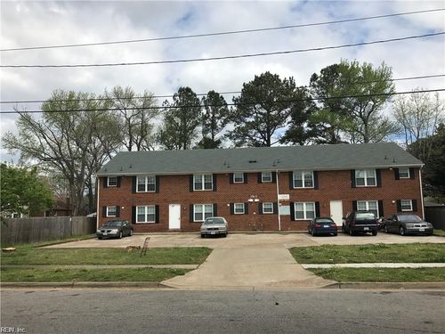 2812 Corprew Ave, Norfolk, VA, 23504-4027 | Card Image