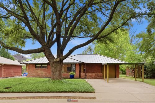 5325 Nina Lee Ln, Houston, TX, 77092-5211 | Card Image