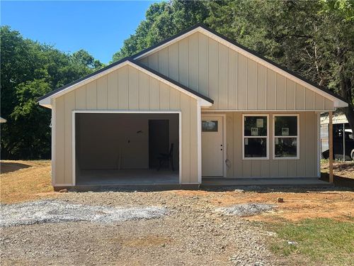 545 Old Tennessee Hwy Ne, White, GA, 30184-2320 | Card Image