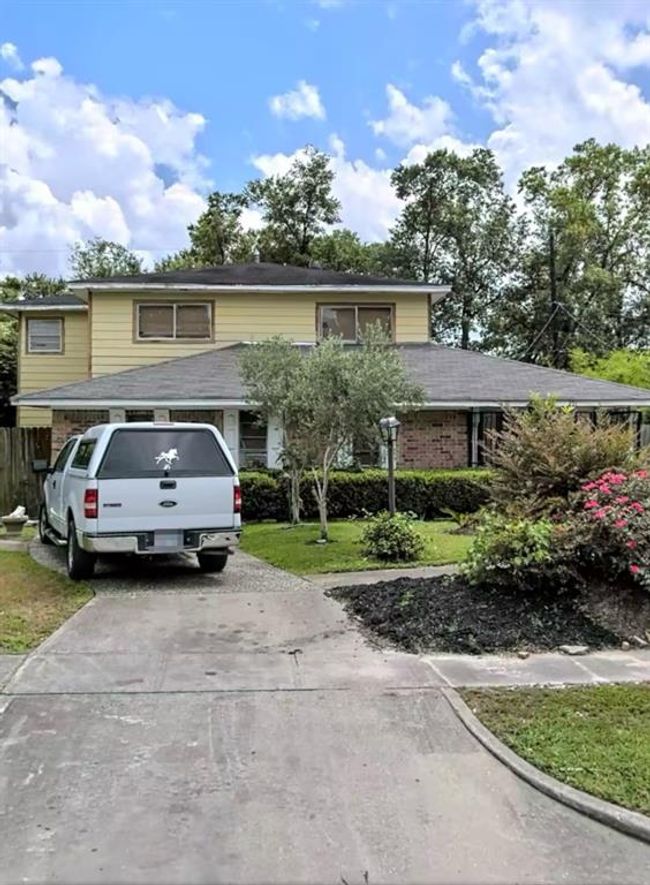 2519 Garapan St, House other with 6 bedrooms, 3 bathrooms and null parking in Houston TX | Image 5