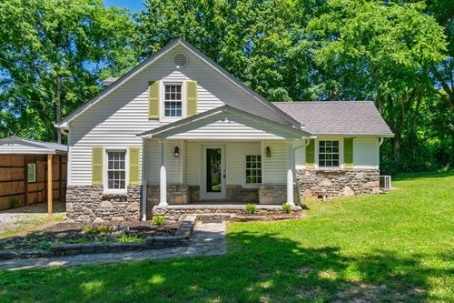 210 Westover Dr, Columbia, TN, 38401-4811 | Card Image