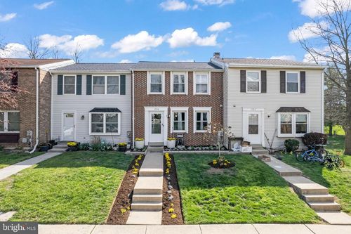 1734 Heather Ln, FREDERICK, MD, 21702-3054 | Card Image