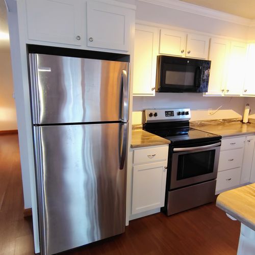 40 12th St, Berlin, NH, 03570-3843 | Card Image