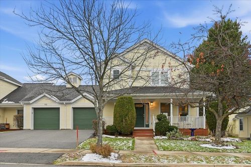 194 Commons Rd, Williston, VT, 05495-9384 | Card Image