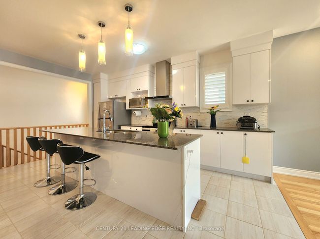 867 Fallis Line, House other with 4 bedrooms, 3 bathrooms and 4 parking in Millbrook ON | Image 9