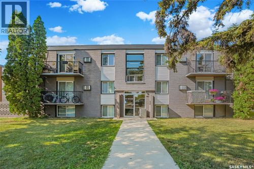 8-104 104th St W, Saskatoon, SK, S7N1M8 | Card Image