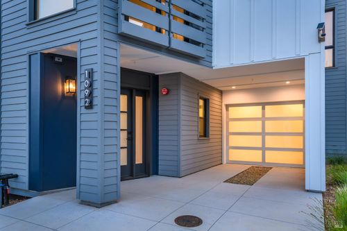 1112 Foster Rd, Napa, CA, 94558-6520 | Card Image