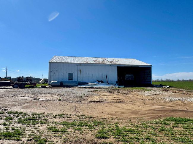 off 7249 N 1300 E, Home with 0 bedrooms, 0 bathrooms and null parking in Loogootee IN | Image 34