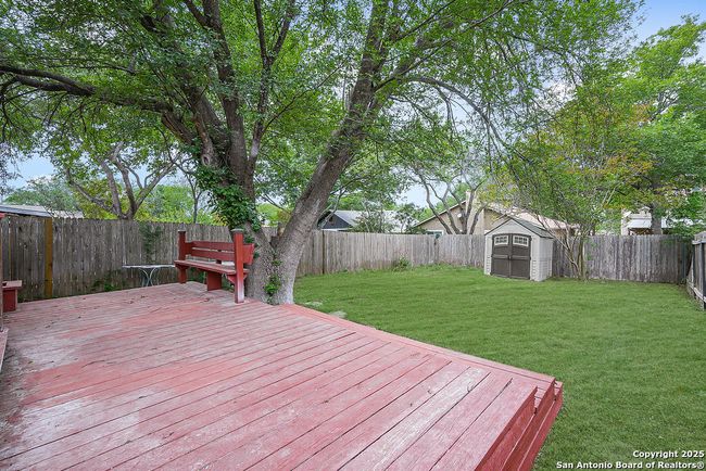 12215 - 12215 Stoney Xing, Townhouse with 3 bedrooms, 3 bathrooms and null parking in San Antonio TX | Image 16