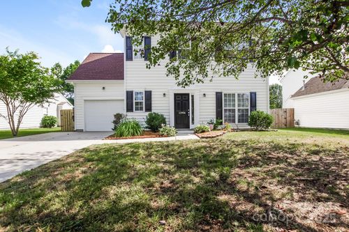 13906 Silver Dart Pl, Charlotte, NC, 28278-7261 | Card Image