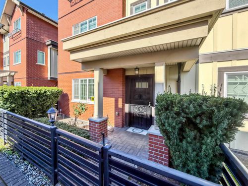 9-7199 Moffatt Rd, Richmond, BC, V6Y1X9 | Card Image