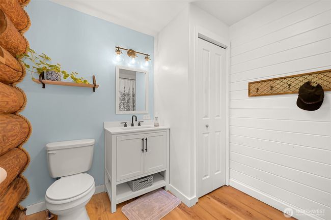 2046 E Smith Rd, House other with 3 bedrooms, 4 bathrooms and 5 parking in Bellingham WA | Image 24
