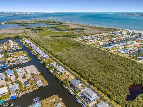 2936 Buttonwood Key Ct, Saint James City, FL, 33956-2185 | Card Image