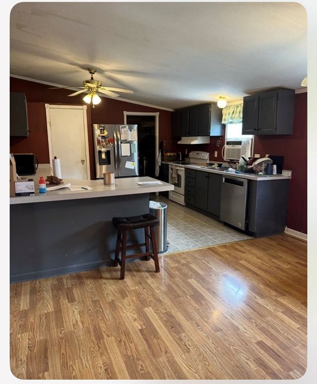 199 Felts Ln, House other with 3 bedrooms, 2 bathrooms and null parking in Max Meadows VA | Image 4