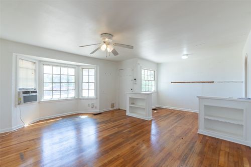 2328 Avenue D, Abilene, TX, 79601-2559 | Card Image