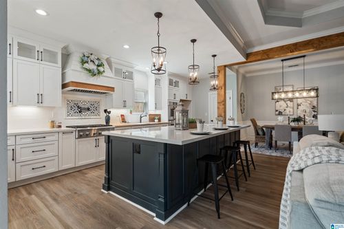 2016 Highview Way, CALERA, AL, 35040-7660 | Card Image