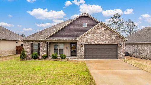 10 Clover Leaf Ln, Greenbrier, AR, 72058-8056 | Card Image