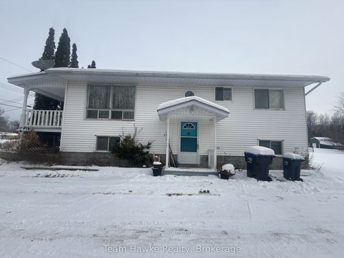 203 Woodlands Ave, Port Mcnicoll, ON, L0K1R0 | Card Image