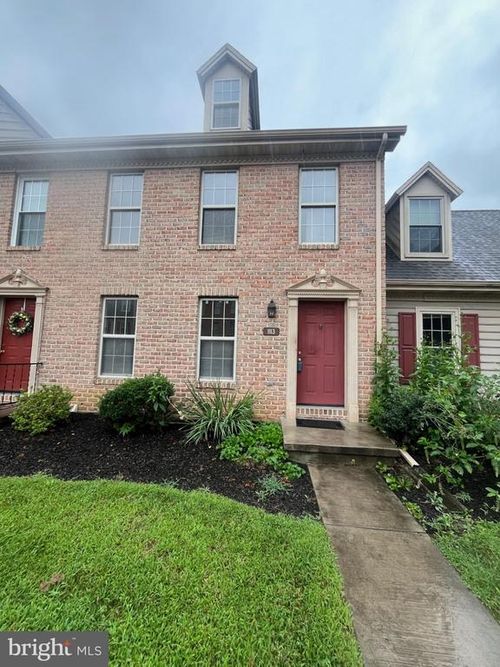 1113 Skyview Dr, York, PA, 17406-3276 | Card Image