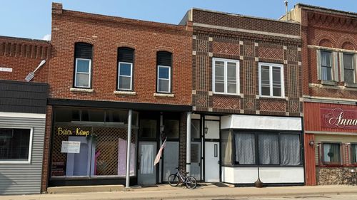 24 & 28 Main Street W, Dodge Center, MN, 55927 | Card Image