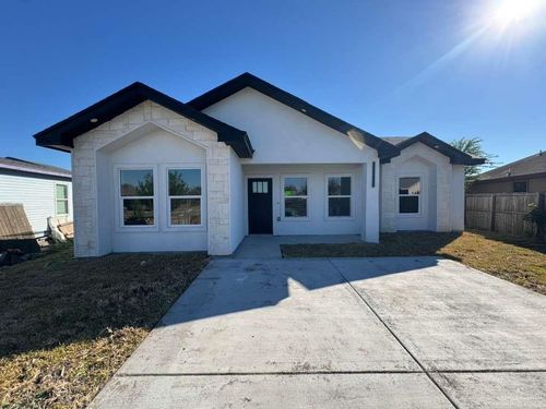 400 Tower Hills St, Alamo, TX, 78516-7109 | Card Image