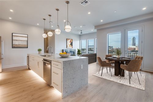 512-1900 S Ervay St, Dallas, TX, 75215-2001 | Card Image