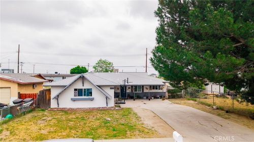 1924 Hunter Rd, Colton, CA, 92324-1359 | Card Image