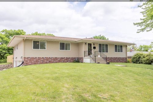 3530 Court St, Sioux City, IA, 51104-1943 | Card Image