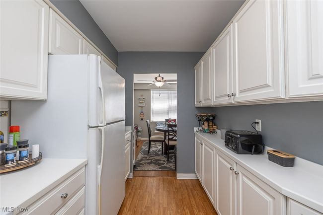 APT-1609 - 12520 Edgewater Dr, Condo with 1 bedrooms, 1 bathrooms and null parking in Lakewood OH | Image 14