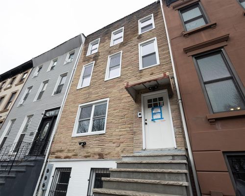 253 Monroe St, New York, NY, 10002 | Card Image