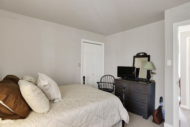 13587 Kensington Pl, Townhouse with 2 bedrooms, 3 bathrooms and null parking in Carmel IN | Image 50