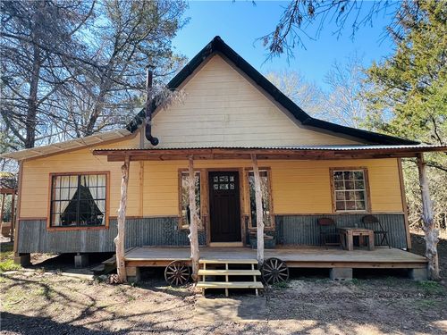 1317 Mallard Dr, Caldwell, TX, 77836-4377 | Card Image